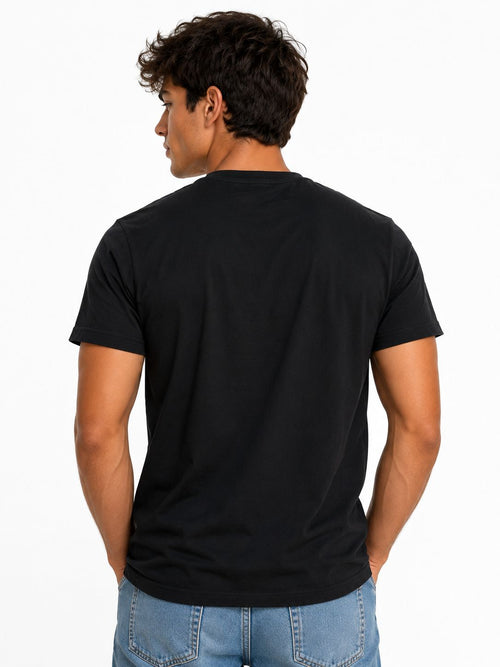 Camiseta básica Nike negra para hombre